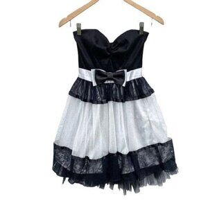 Vintage Gunne Sax Jessica McClintock Satin and Lace Prom Party Dress